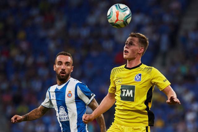 浙江6人上双击败首钢 萨姆纳33+13四川胜宁波