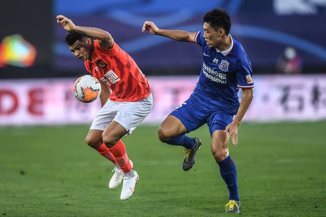 16+12+10！詹姆斯奥运会多次砍三双历史第一人